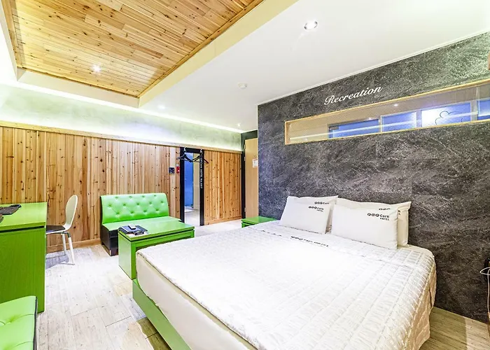 Station Popcorn Hotel 2*